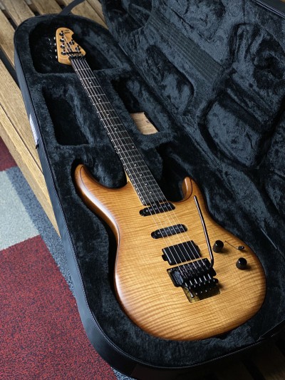 Music Man Limited Edition 30th Anniversary Steve Lukather Luke 4 Steamroller Walnut Burst